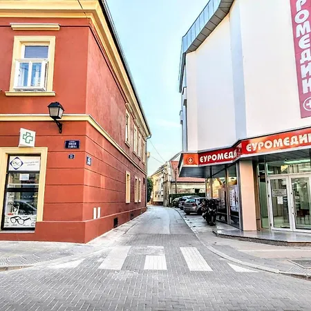 Blue Lagoon 150M-2 Minuta Hoda Od Centra, Mogucnost Za Parking-Apartmani-Nsmilos Novi Sad Exteriör bild