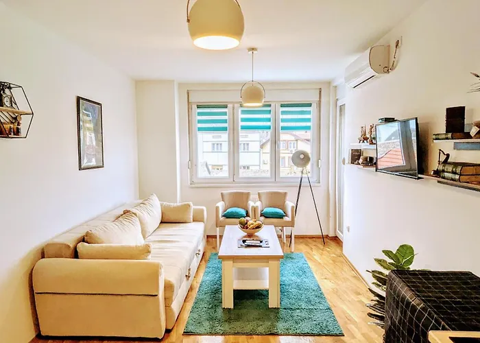 Blue Lagoon 150M-2 Minuta Hoda Od Centra, Mogucnost Za Parking-Apartmani-Nsmilos